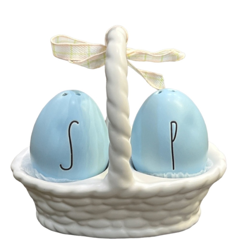 NEW Rae Dunn Easter Egg Blue Egg Salt & Pepper Shakers 🐰